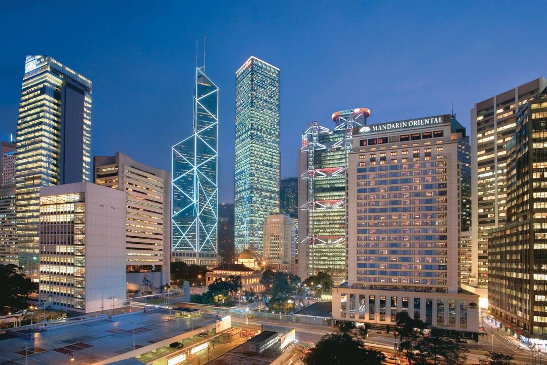 Mandarin Oriental, Hong Kong exterior